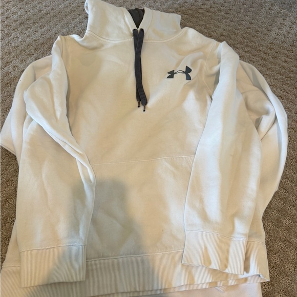 Champion (3) and (1) Under Atmour hoodie - Picture 8 of 10